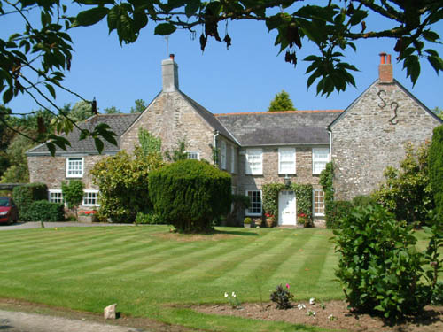 crugsillickmanor2005.jpg 11.0 K